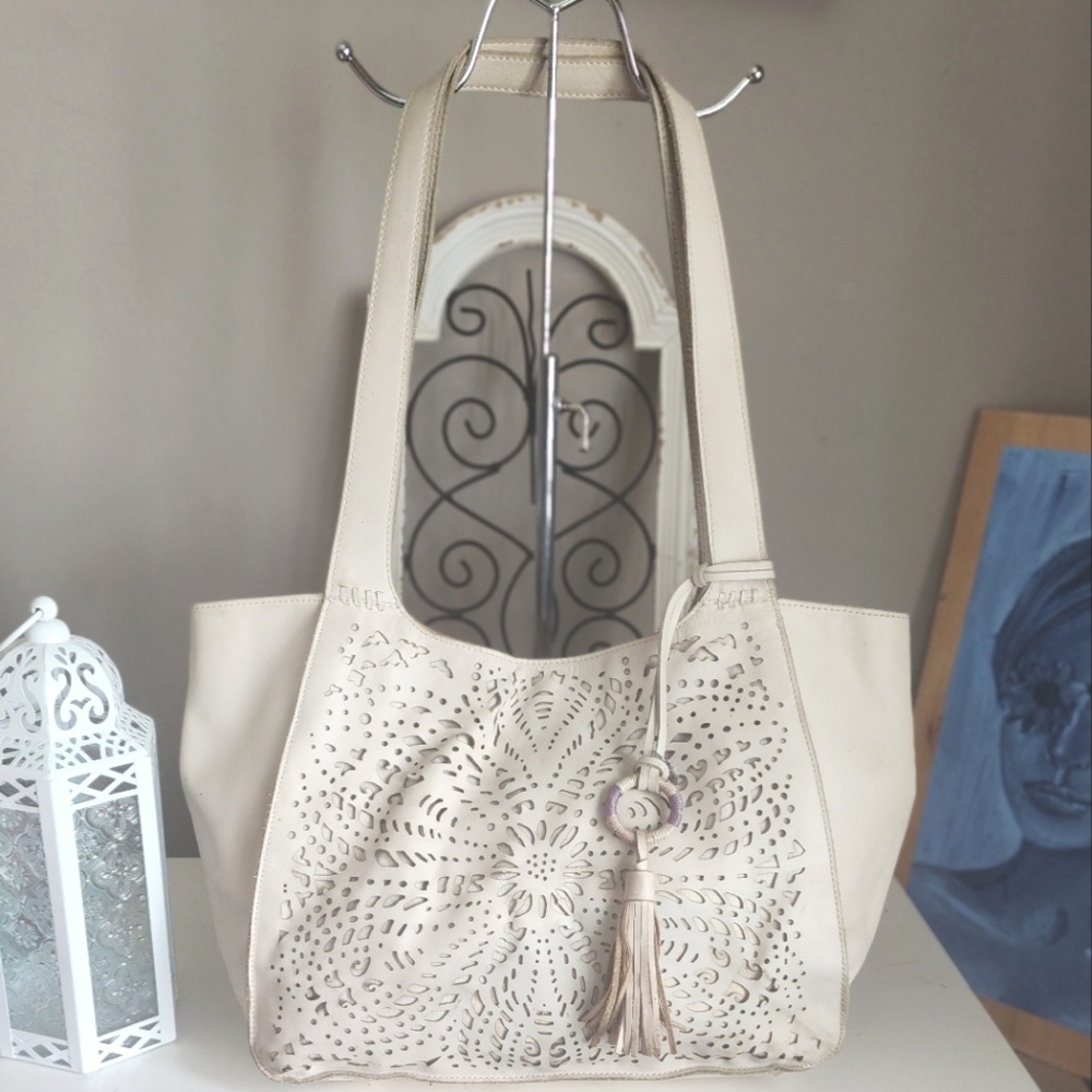 The Sak Huntley Leather Laser Cut Cream Xl Tote Bag